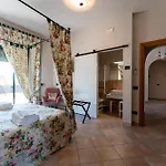 Tenuta Tre Gemme In Cantina- Renascenzia Santirene *