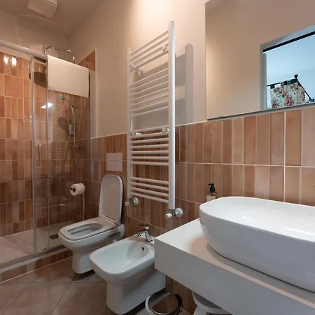 בית חווה Tenuta Tre Gemme In Cantina- Renascenzia Santirene