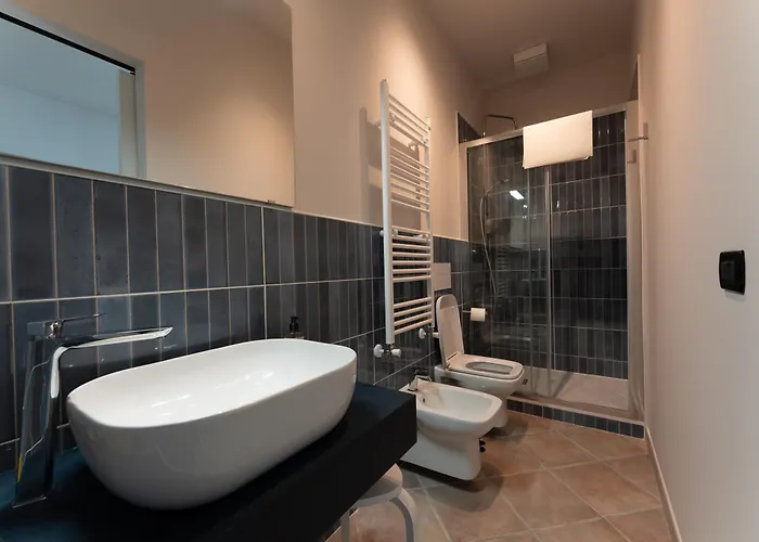 Tenuta Tre Gemme In Cantina- Renascenzia Santirene * Catignano